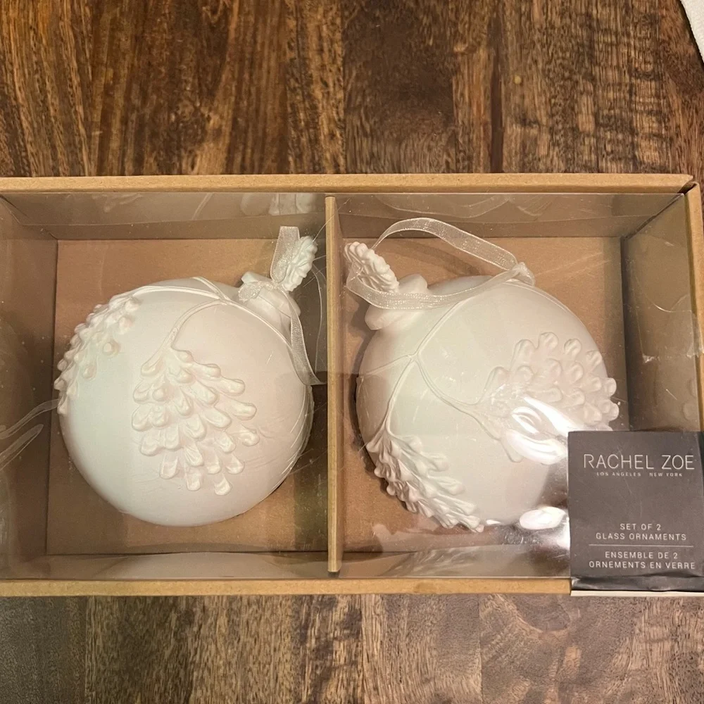 Rachel Zoe Set of 2 Textured Pinecone White Glass Ball 5”Christmas Ornaments NEW